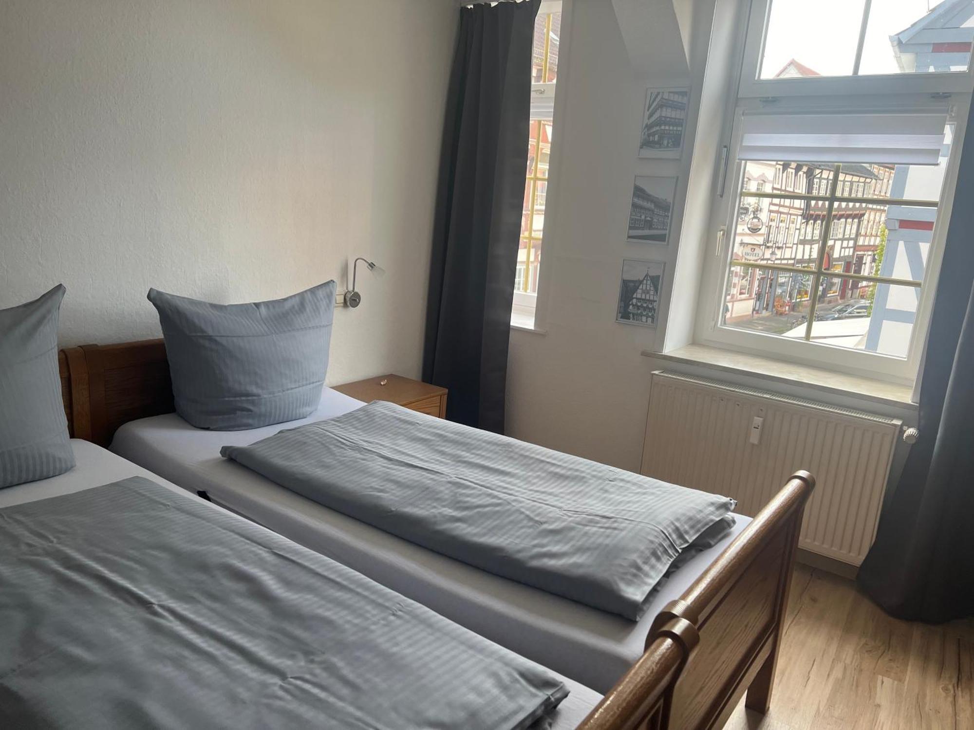 Bierstadt-Hotel Einbeck Exteriör bild