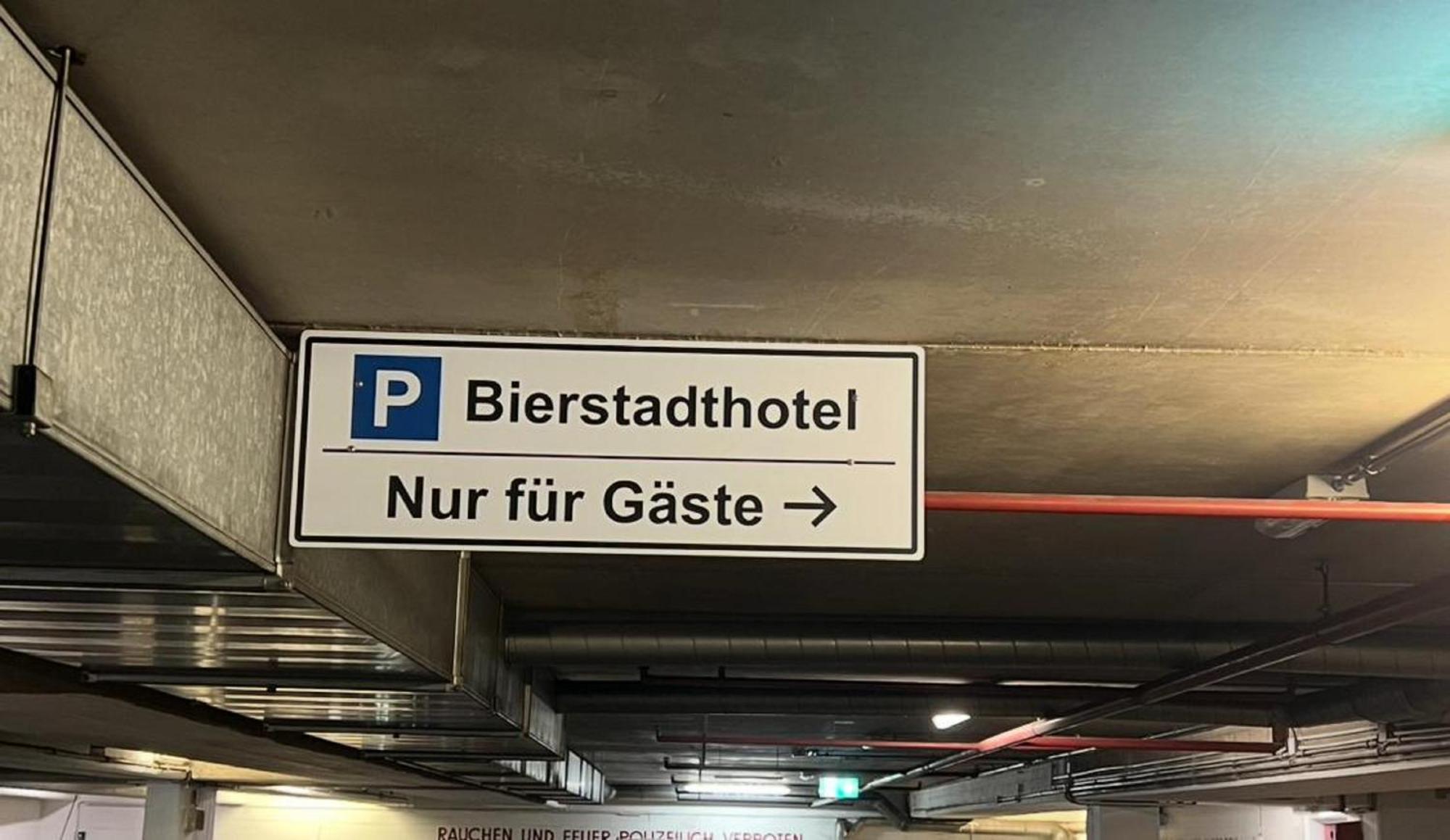 Bierstadt-Hotel Einbeck Exteriör bild